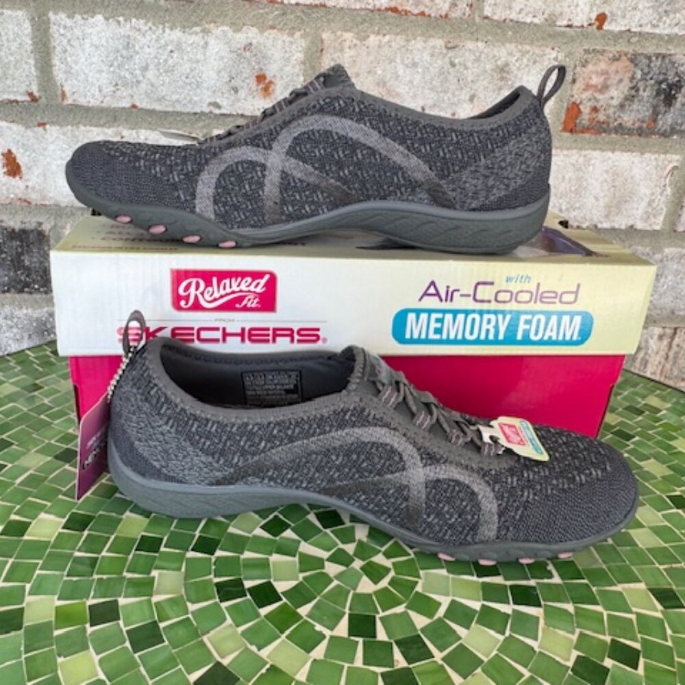 SKECHERS RELAXED FIT BREATHE EASY FORTUNEKNIT - Picture 5 of 13